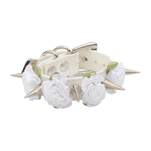collier piques fleurs