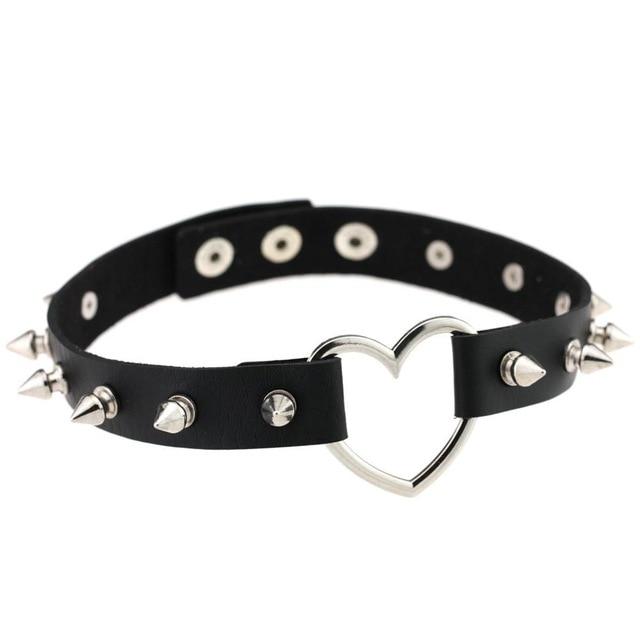 Collier à Clou Cœur