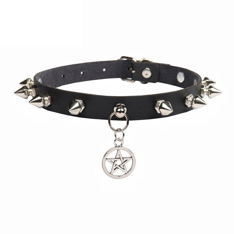 collier-gothique-bdsm-pour-femme