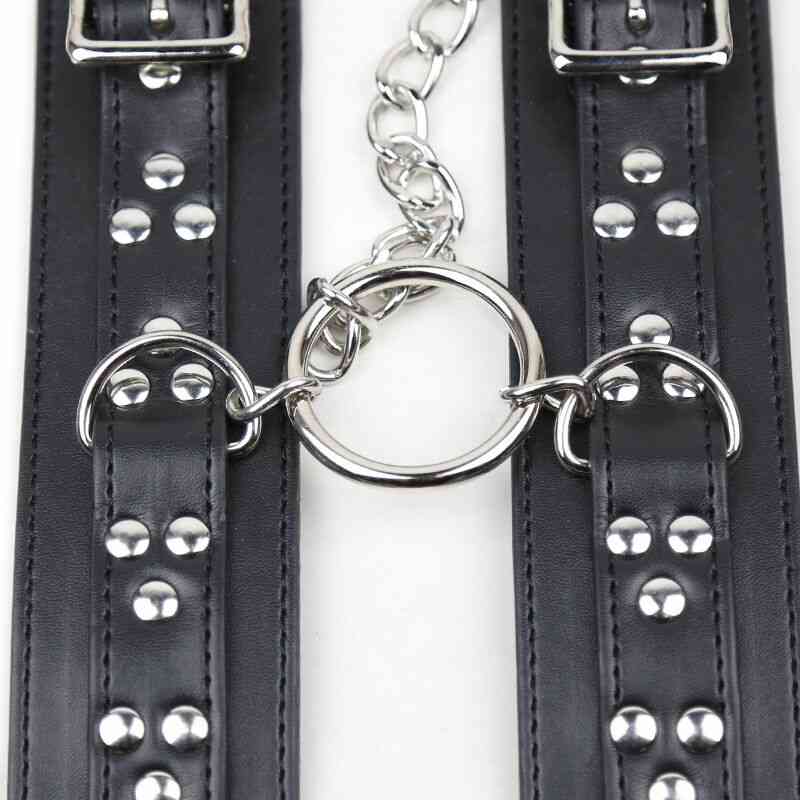 Contrainte Esclave BDSM