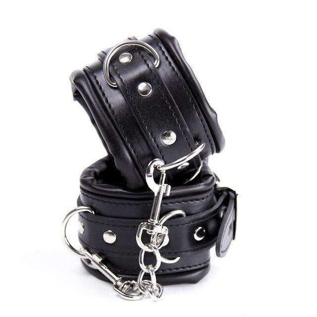 Menottes Sexuelle | BDSM Empire