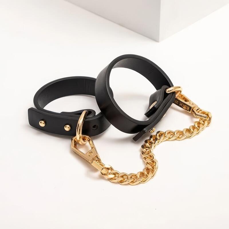 Petite Menotte BDSM Luxe
