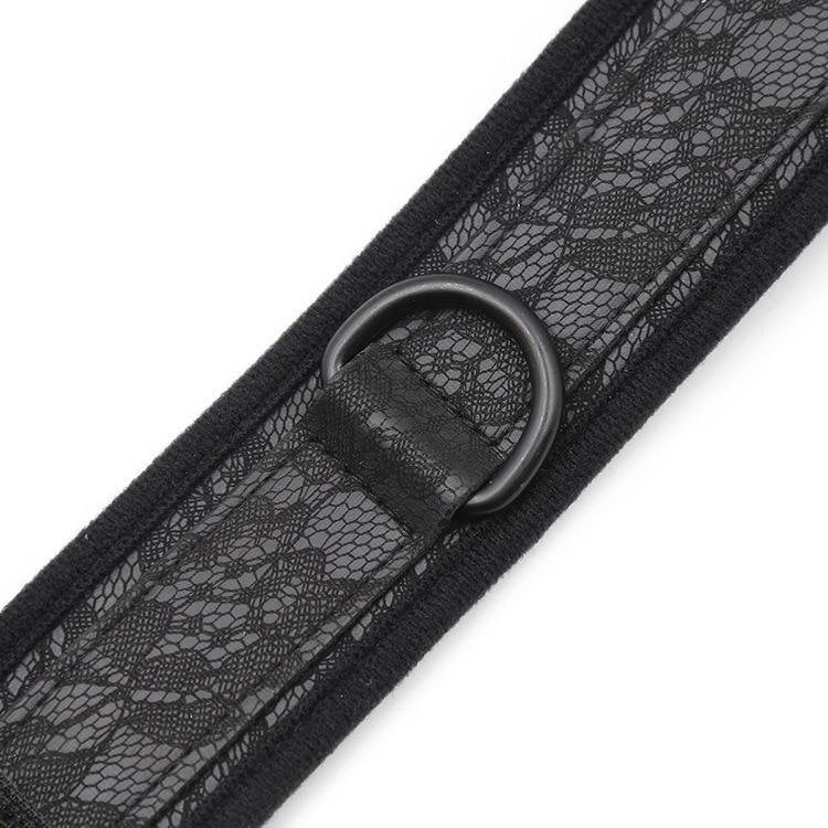 Collier Laisse Dentelle