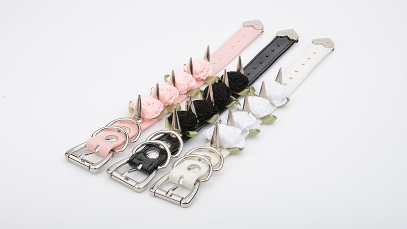 Collier à Piques Fleurs