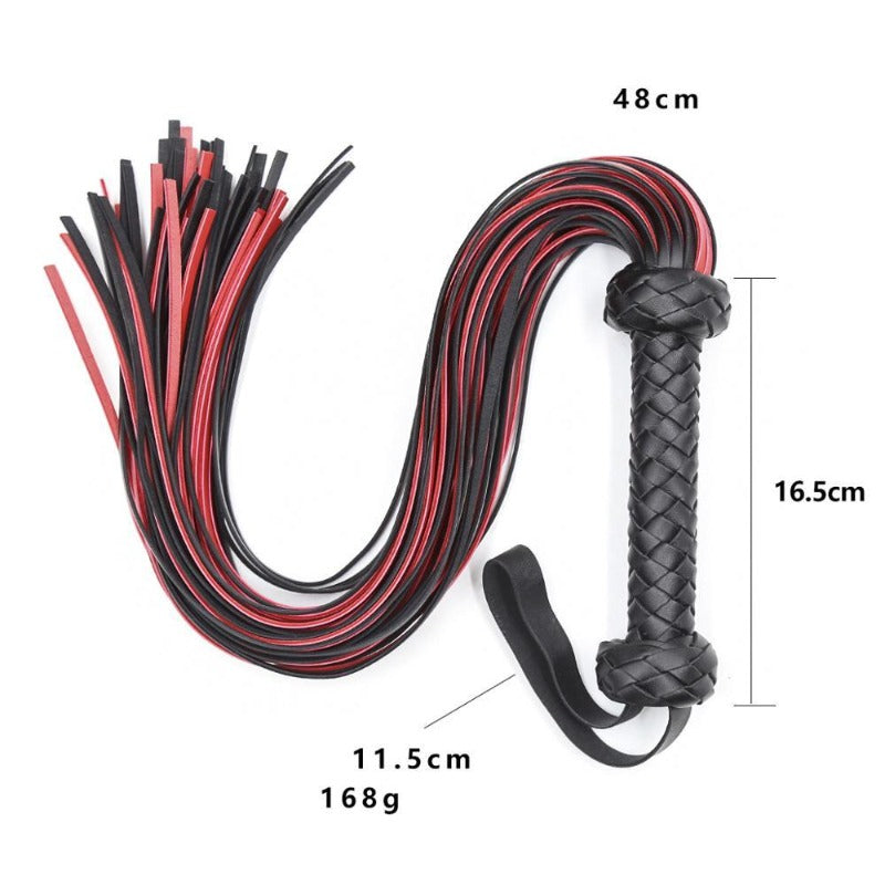 taille-martinet-bdsm-cuir