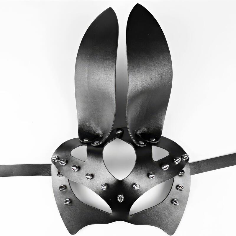 Masque Lapin Clouté